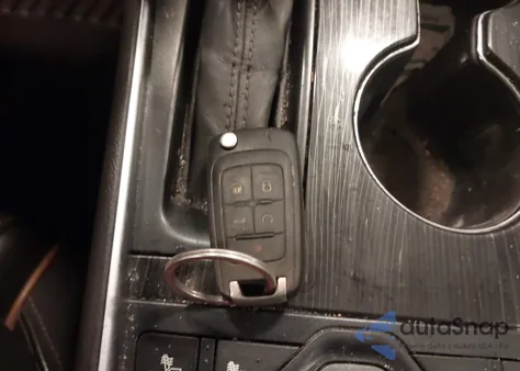 2019 Chevrolet Impala Premier z USA, uszkodzony, nr VIN 1G1105S37KU104580